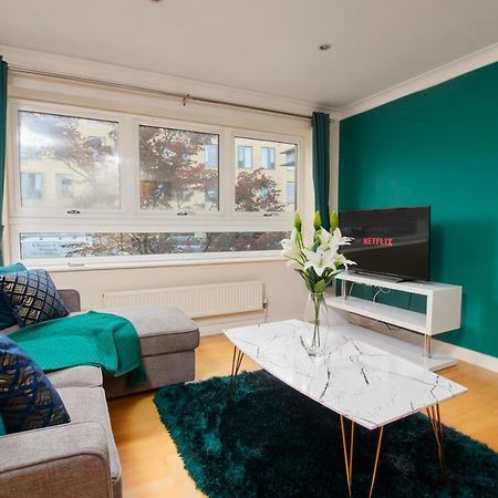 Exquisite Cambridge Abode - Sleeps 6 - Parking Apartment Bagian luar foto