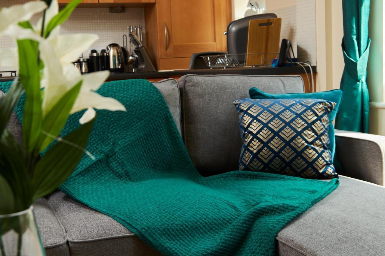 Exquisite Cambridge Abode - Sleeps 6 - Parking Apartment Bagian luar foto